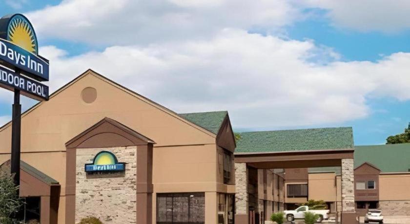 Days Inn Springfield South Dış mekan fotoğraf